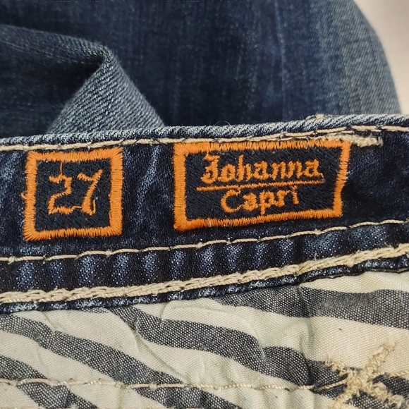 Rock Revival Women's Blue Embroidered Capri Jeans Size 27 - Picture 10 of 11